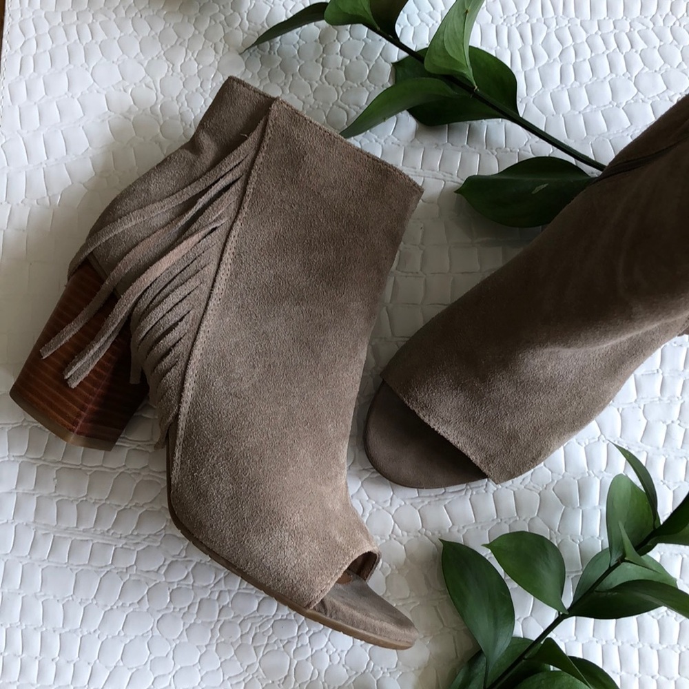 Kenneth Cole Reaction Suede Fringe Ankle Bootie